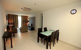 Merdeka Suites Hotel  2*
